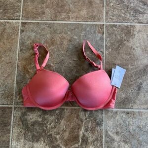 Auden Daydream Demi Coverage Light Lift T-shirt Bra Size 32C Faded Rose
